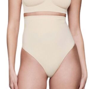 SKIMS Seamless Sculpt High Waisted Shaping Thong In Marble White